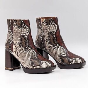 NWOT Tory Burch Ruby Snakeskin Ankle Boots - Aspen Multi Printed Snake - Size 7